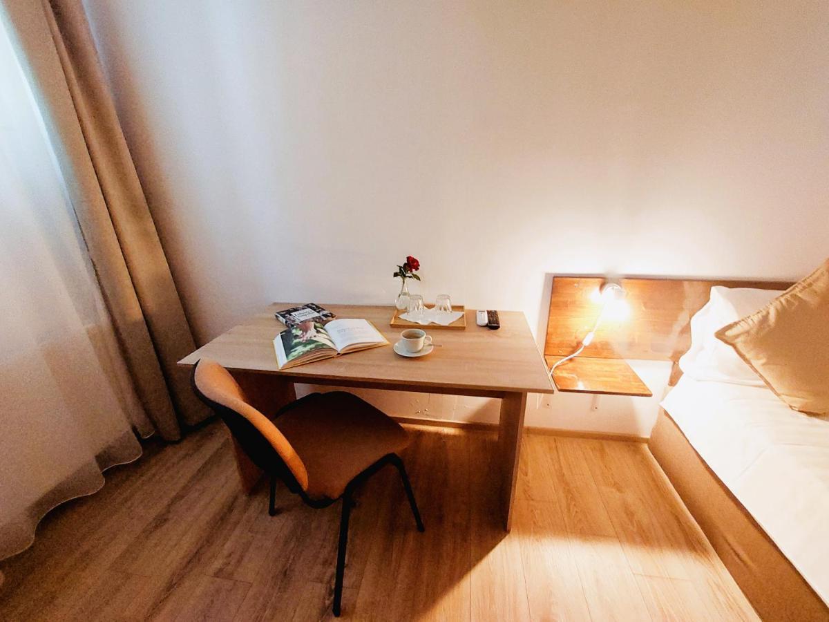 Confort Inn Otopeni Eksteriør bilde